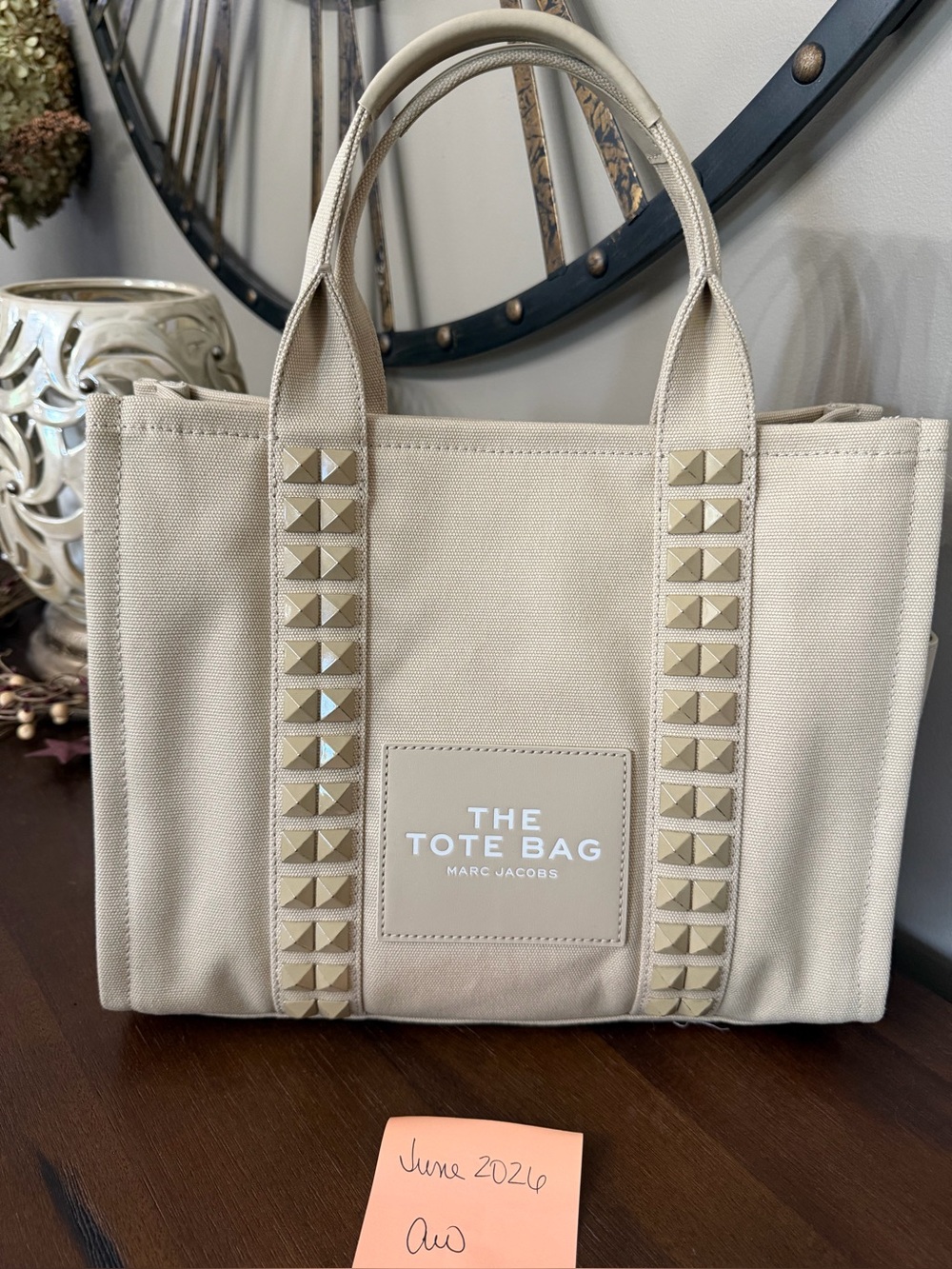 Canvas Marc Jacobs The Tote Bag in Beige with Studded Straps. Statement piece.
